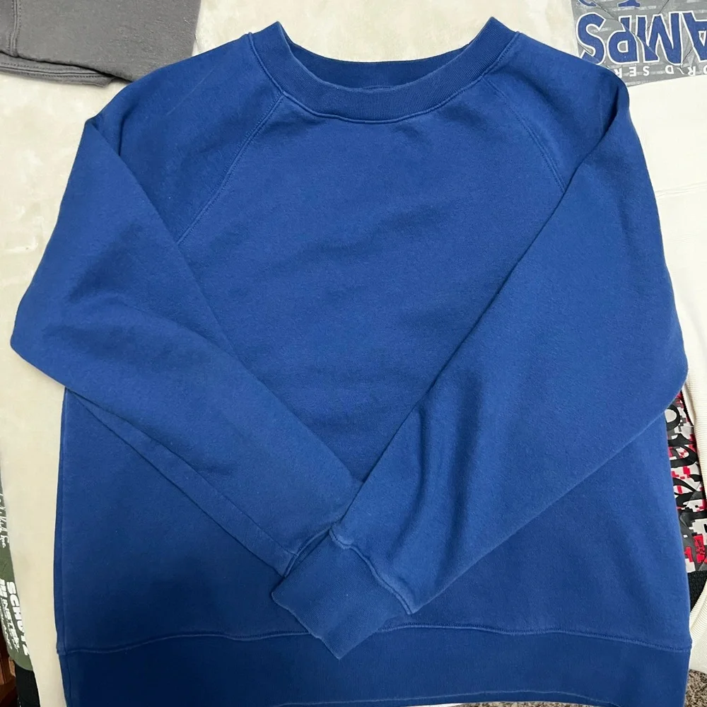Banana Republic Women’s Crewneck Sweater large - Picture 4 of 4